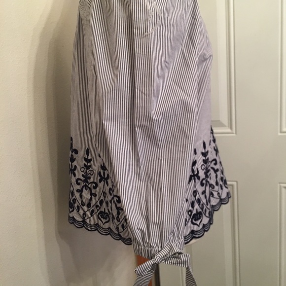 Blue/White Striped summer top with embroidered (S) - Picture 3 of 8
